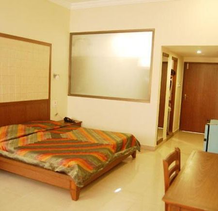 אודייפור Alka Hotel חדר תמונה