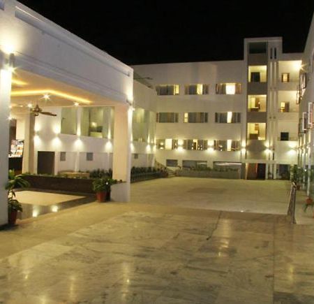אודייפור Alka Hotel מראה חיצוני תמונה